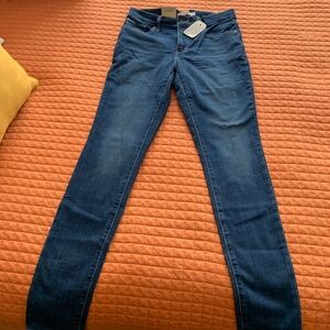 Women's Levis: Shaping Skinny NEW WITH TAGS